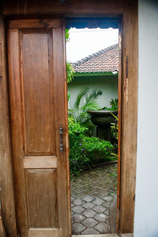 Hideaways Seminyak Villa Exterior foto